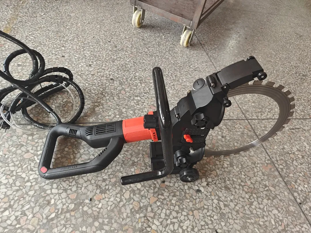 Garden cultivator tool